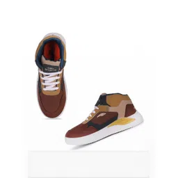 DRACKFOOT Men Colourblocked Sneakers