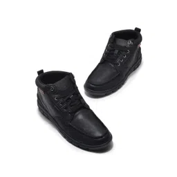 Woodland Men Nubuck Sneakers