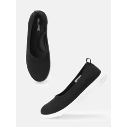 HRX by Hrithik Roshan Women Walking Shoes