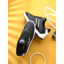 The Roadster Lifestyle Co Men Premium Comfort & Performance Combined Casual Sneakers