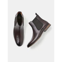 Arrow Women Block-Heeled Chelsea Slip-On Boots