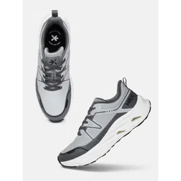 HRX by Hrithik Roshan Men Altrun Sports Shoes