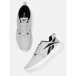 Reebok Men TROO FLIGHT 2 Running Shoes