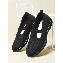 WELCOME Women Slip-On Sneakers