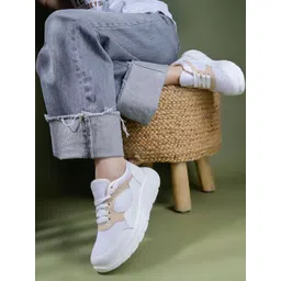 Roadster Women Synthetic Sneakers