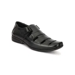 MLTC Men Printed Leather Slip-On Sneakers