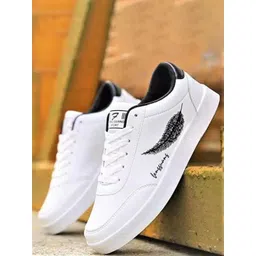 COOPERWINGS Men Colourblocked Sneakers