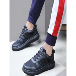 PLAYTOES Men Black Synthetic Casual Shoes