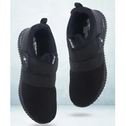 SM 406 Slip On Sneakers For Men