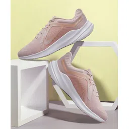 Quest 5 Running Shoes For Women