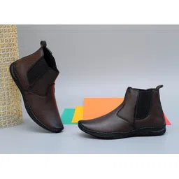 Lightweight Comfort Extra Soft Summer Trendy Premium Stylish Party Boots For Men