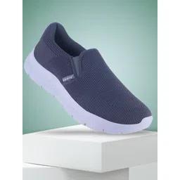 Sparx Men Slip-On Sneakers