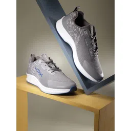HRX by Hrithik Roshan Men Woven Design Running Shoes