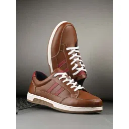 Clog London Men's Brown Casual Sneakers