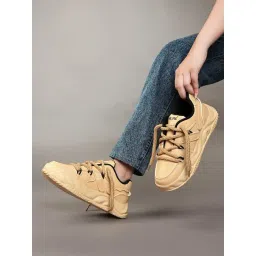 Prolific Women's Beige Sneakers