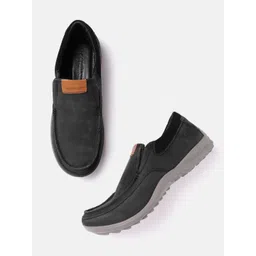 Woodland Men Nubuck Slip-On Sneakers