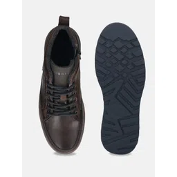 Bugatti Men Textured Leather Sneakers