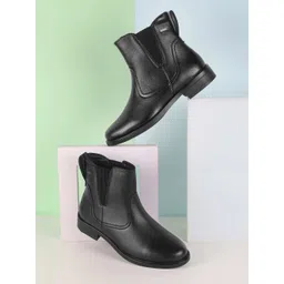 Mochi Women Casual Block-Heeled Chelsea Boots