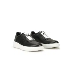 GUESS Men Lace-Up Sneakers