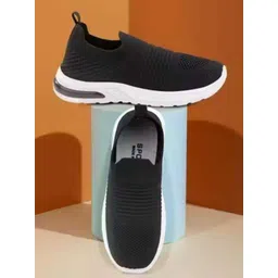 COOPERWINGS Women Slip-On Running Non-Marking Shoes