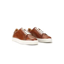 GUESS Men Round Toe Leather Sneakers