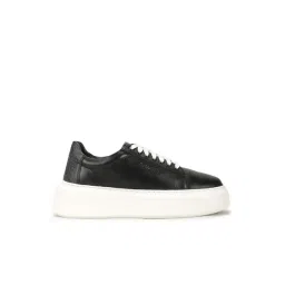 Guess Women's Black Casual Sneakers
