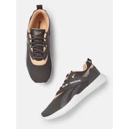 Reebok Men Woven Design Main Lane Running Shoes