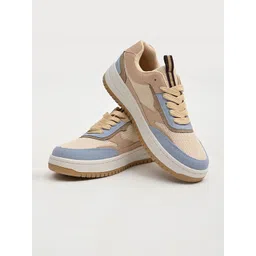 Snitch Men Colourblocked Sneakers
