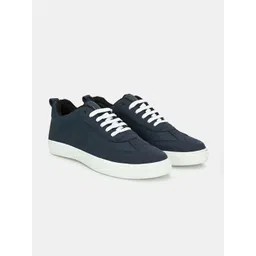LeatherKraft Men Colourblocked Sneakers