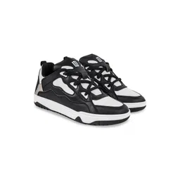 DOUBLE TAPE Men Sneakers