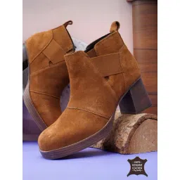 Hoversoul Women's Vicka Tan Booties