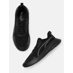 Puma Men Textured Tread Run Regular Sneakers