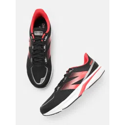 New Balance Men Flash Running Shoes