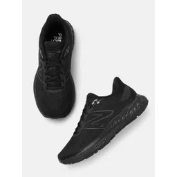 New Balance Women 880 Woven Design Running Shoes