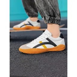 T-Rock Men Colourblocked Lace-Ups Sneakers
