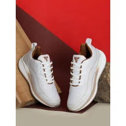 Field Care Men Colourblocked Sneakers