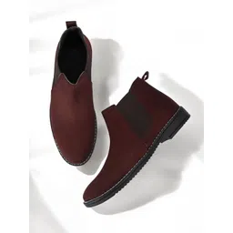 The Roadster Lifestyle Co Men Chelsea Boots
