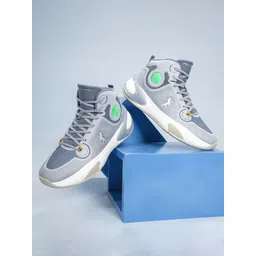 Red Tape Men Textured PU Lace-Ups Sneakers