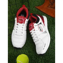 MLTC Men Colourblocked Sneakers
