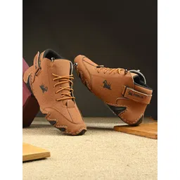 Corsac Men Woven Design Fashion