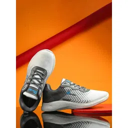 BIRDE Men Mesh Woven Design Sneakers