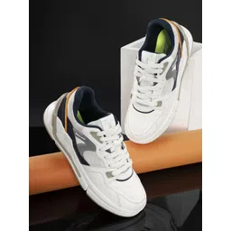 Red Tape Men Colourblocked Lace-Ups Sneakers