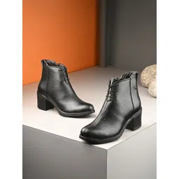 knoos Block-Heel Chelsea Boots