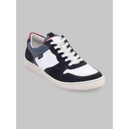 Kickers Men Colourblocked Leather Sneakers