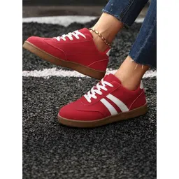 glitchez Women Colourblocked Sneakers