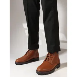 Carlton London Men Lace-Ups Round Toe Boots