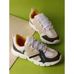 glitchez Men Colourblocked Lightweight Lace-Ups Sneakers