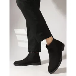 Carlton London Men Solid Chelsea Boots