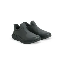 ECCO Men Solid Round Toe Leather Slip-On Sneakers