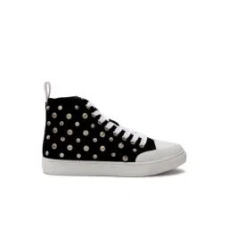 Whitesta Women's Black Sneakers